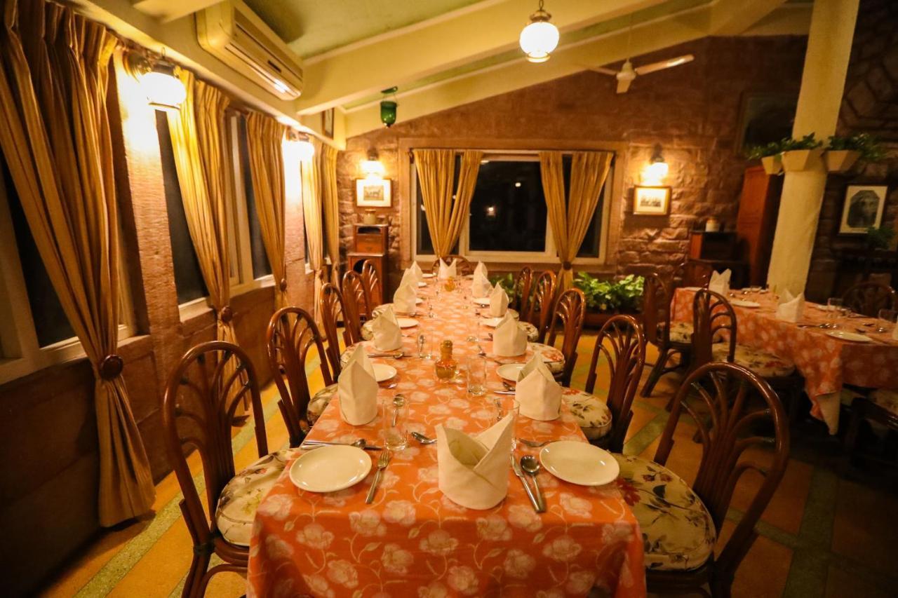 Welcomheritage Bal Samand Lake Palace Jodhpur  Exterior photo