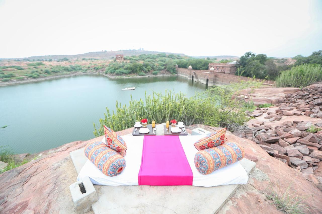 Welcomheritage Bal Samand Lake Palace Jodhpur  Exterior photo